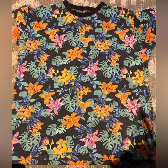 Men’s shirt size large - Picture 1 of 3